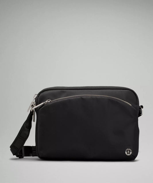 City Adventurer Crossbody Bag 2.5L